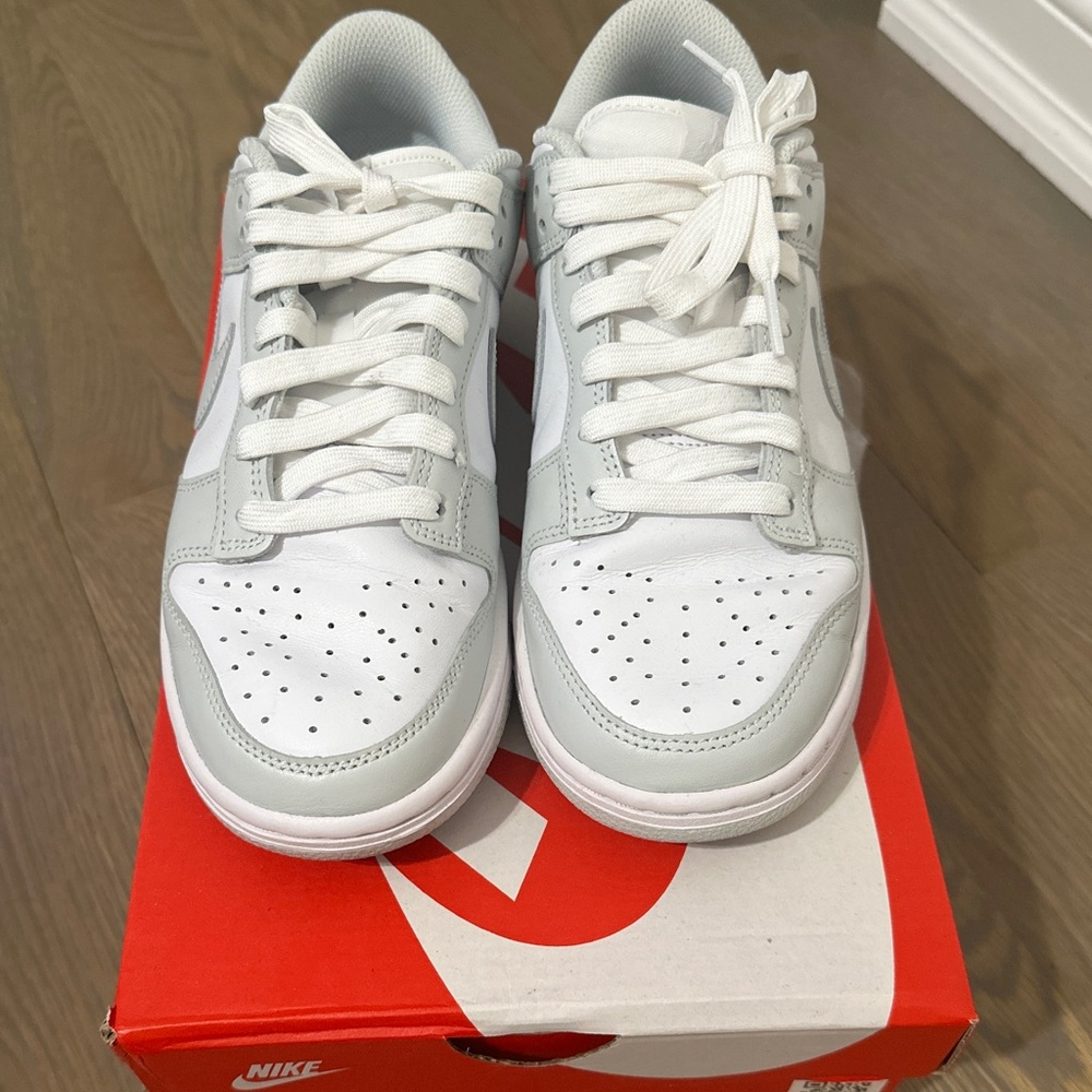 Nike Low Dunk Photon Dust